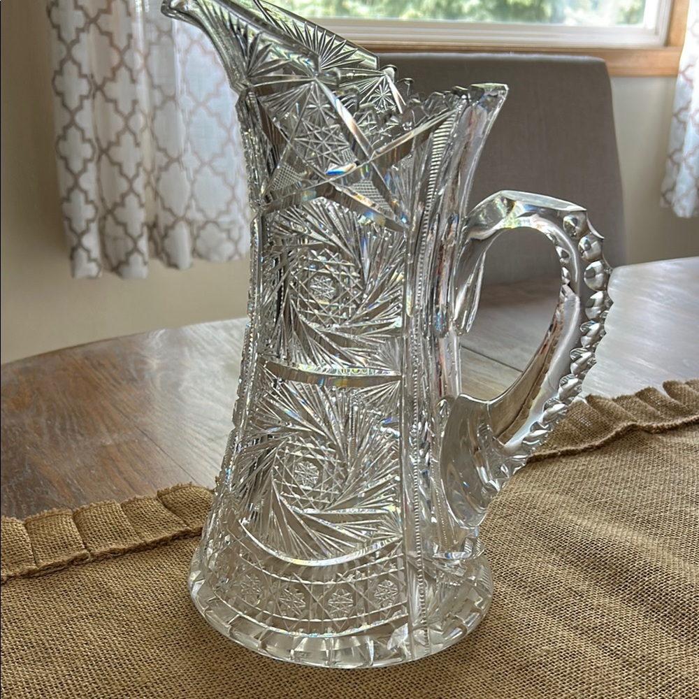 Elegant Clear Cut Glass Pitcher